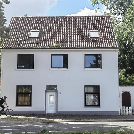 Apartmenthaus Am Rennplatz BRE Eksteriør billede